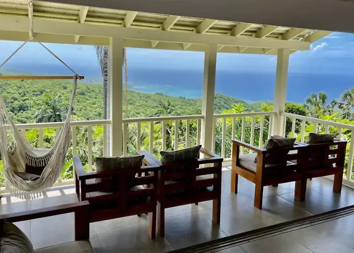 Luxury Located In Montego Bay, Jamaica Apartamento